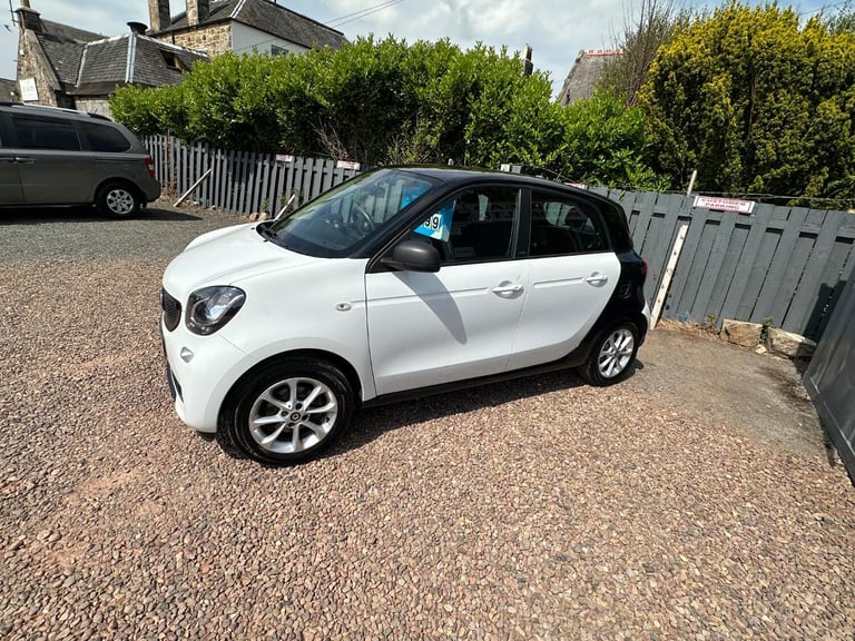 FINANCE AVAILABLE - VERY LOW MILEAGE SMART FORFOUR