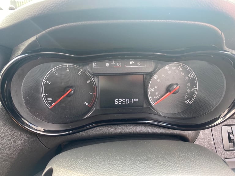 2017 Vauxhall Viva 1.0 SE 5dr HATCHBACK Petrol Manual