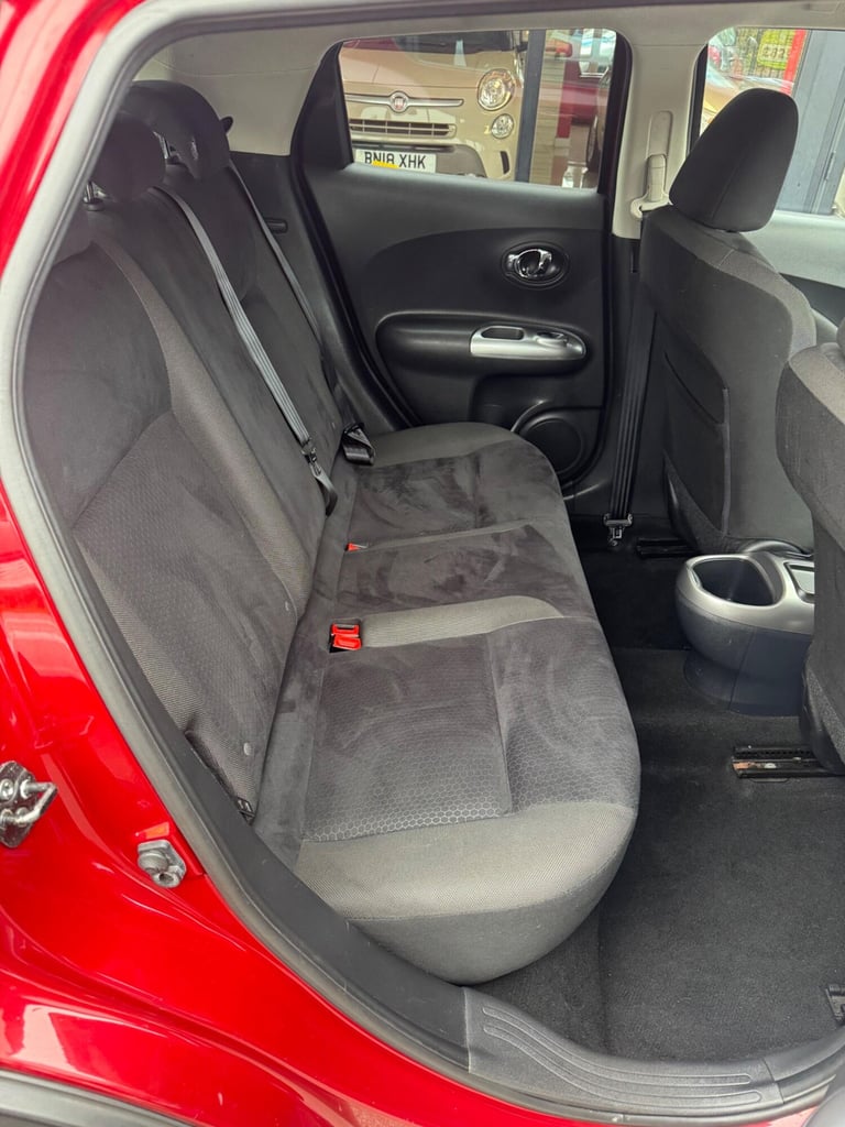 2011 Nissan Juke 1.6 Acenta Euro 5 5dr HATCHBACK Petrol Manual