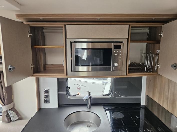 2016 Swift Conqueror 580 Used Caravan