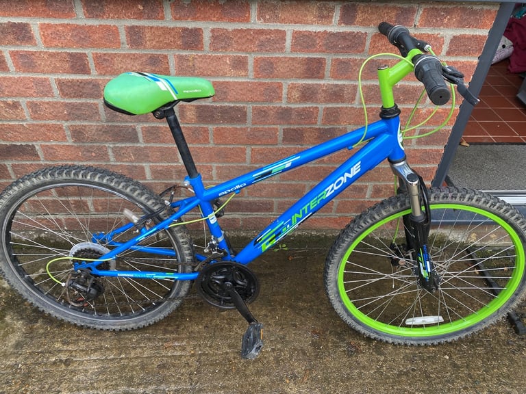 Boys bike Apollo interzone 24 inch wheel 