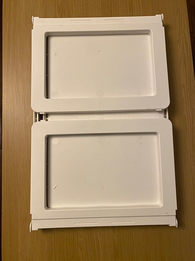 Bed table 