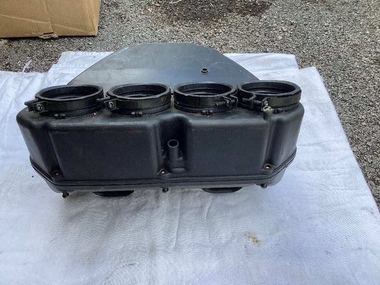 Yamaha R1 4xv airbox 