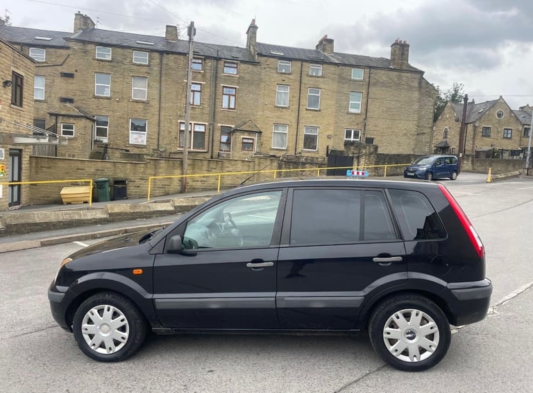 2009 Ford Fusion 1.4 Style + 5dr HATCHBACK Petrol Manual