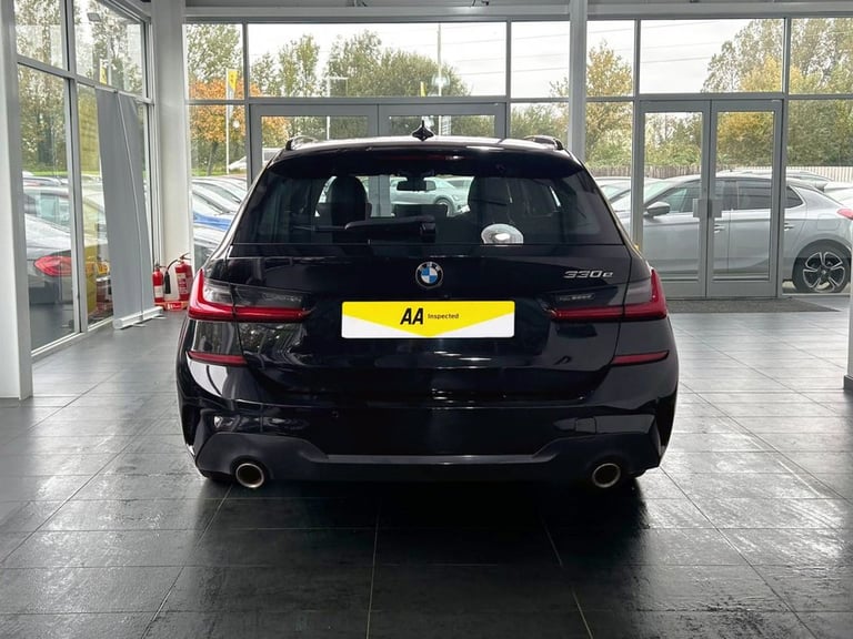 2021 BMW 3 Series 2.0 330e 12kWh M Sport Touring 5dr Petrol Plug-in Hybrid Auto Euro 6 (s/s)  Est...