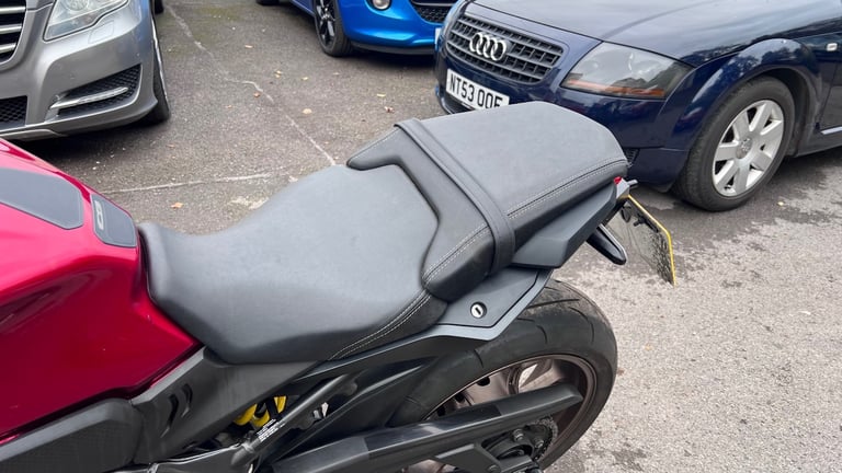 2019 Honda CB CB650RAKED (19MY) black widow can with original system fsh stunner  Tourer Petrol M...