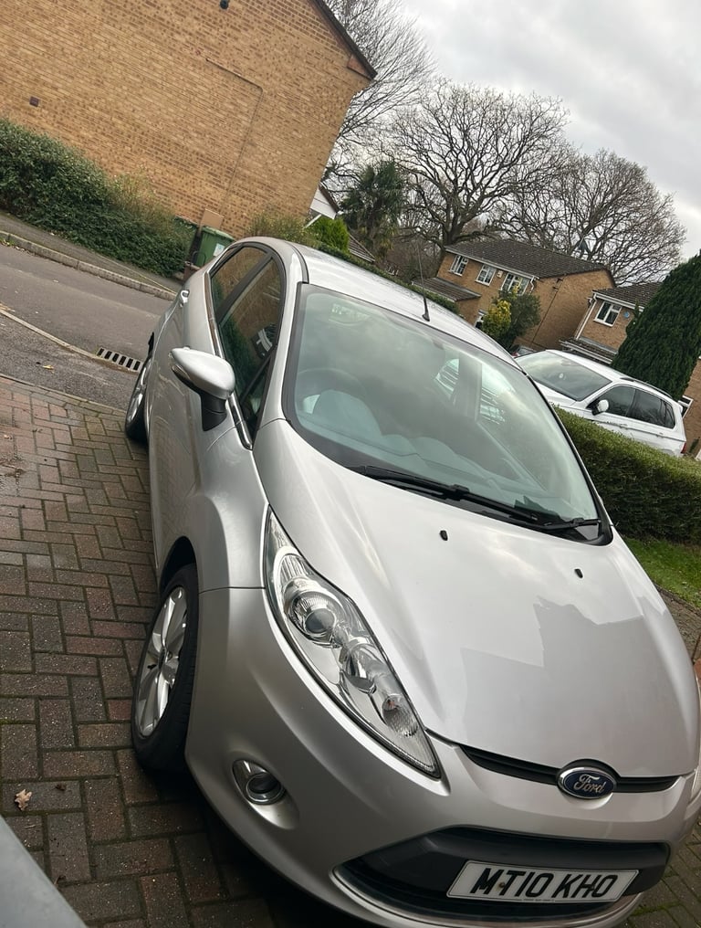 Ford, FIESTA, Hatchback, 2010, Manual, 1242 (cc), 5 doors