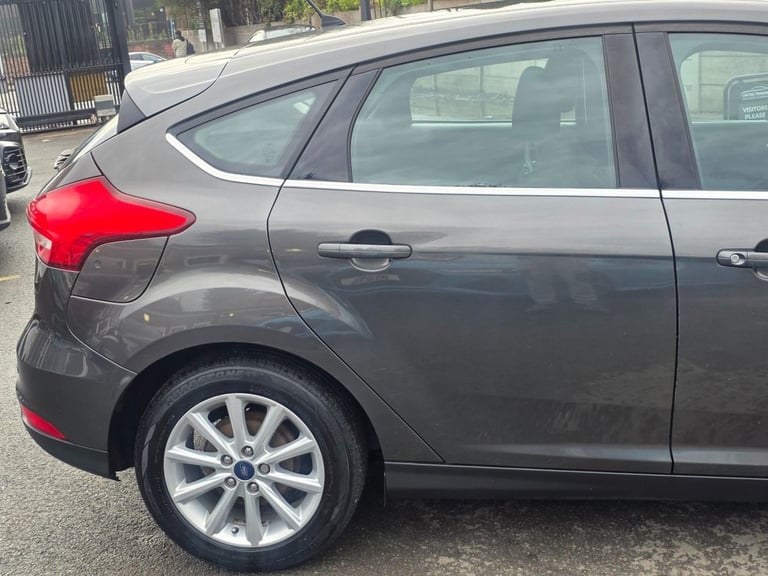 2016 Ford Focus 1.0 EcoBoost 125 Titanium 5dr Auto HATCHBACK PETROL Automatic