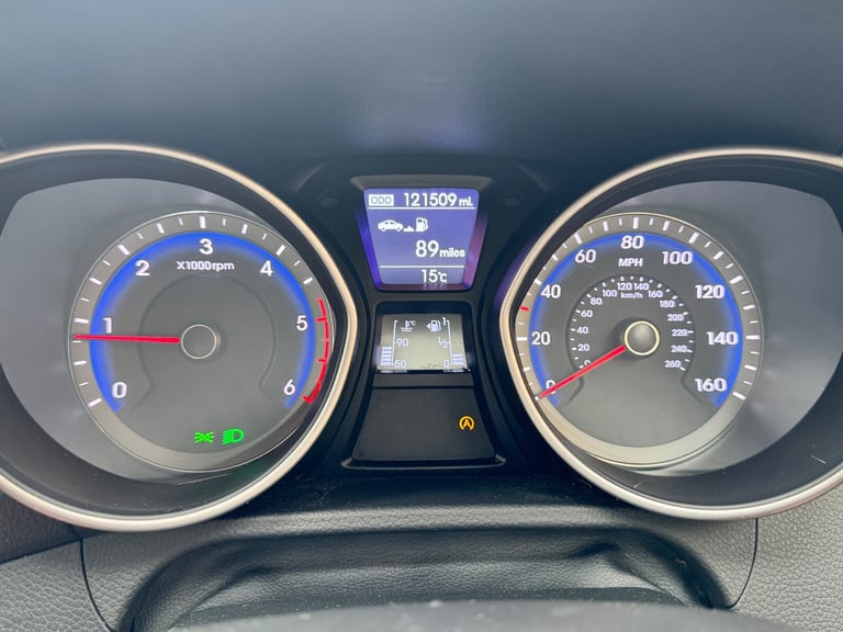 Hyundai, I30, Hatchback, 2014, Manual, 1582 (cc), 5 doors
