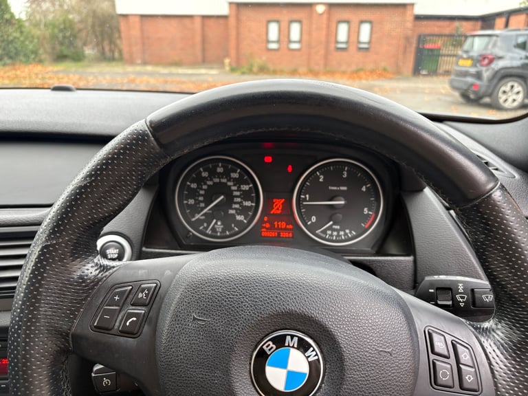 BMW, X1, Estate, 2014, Manual, 1995 (cc), 5 doors