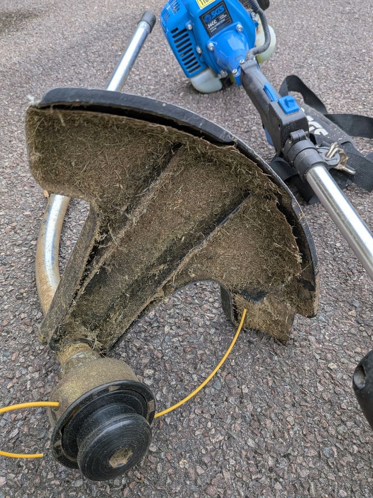 2 stoke strimmer
