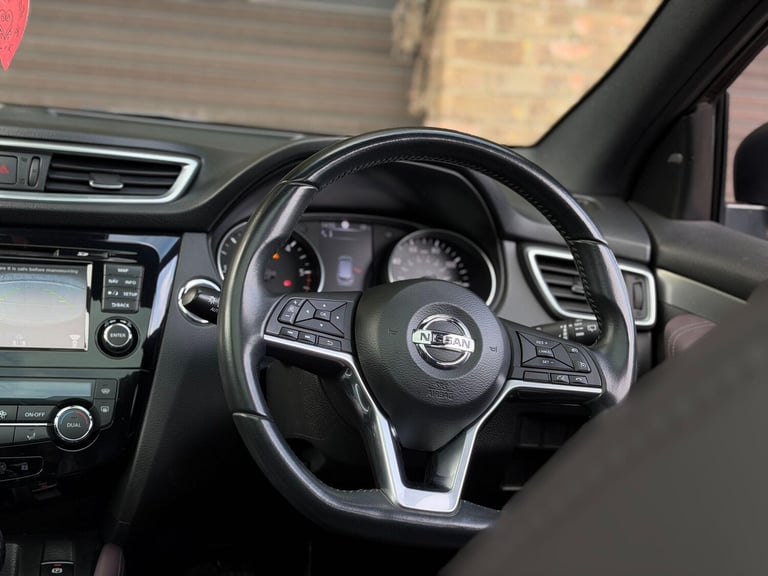 2017 Nissan Qashqai 1.5 dCi Tekna+ 5dr HATCHBACK DIESEL Manual
