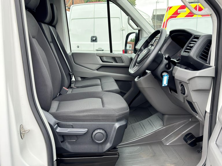 2023 MAN TGE 2.0 3140d LION XS Auto FWD LWB High Roof Euro 6 (s/s) 5dr PANEL VAN Diesel Automatic