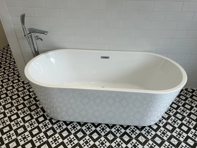 Bath tub in Scotland | Stuff for Sale - Gumtree