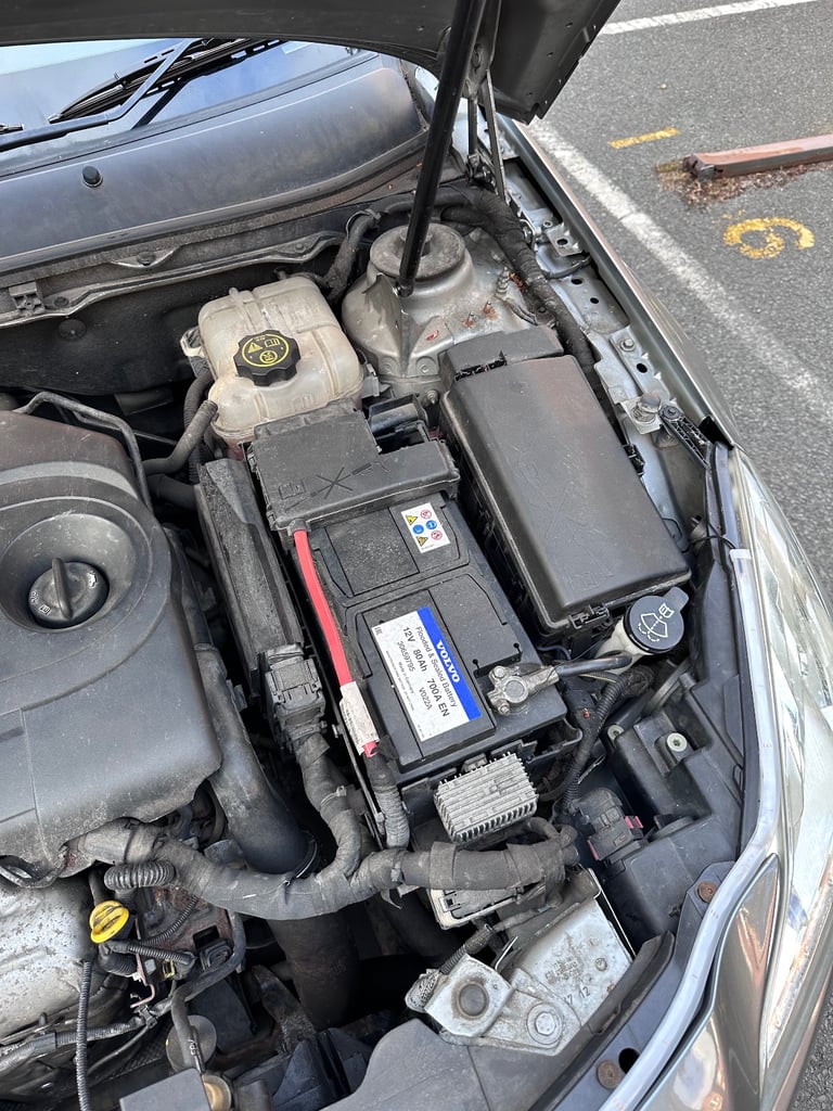 Vauxhall, INSIGNIA, Hatchback, 2013, Manual, 1956 (cc), 5 doors
