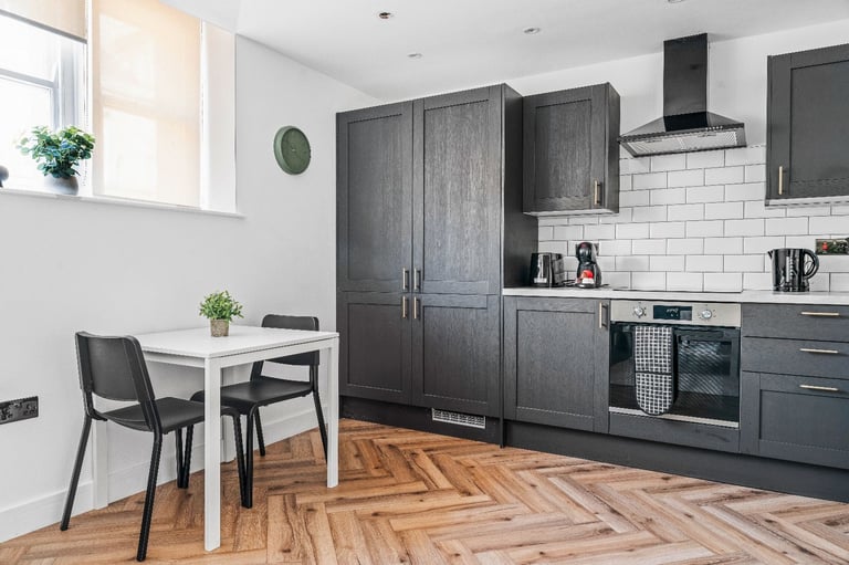 InspoHome Stylish 1BR Cardiff Bay 