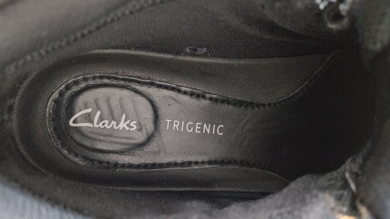 Clarks womens' TRI PATH DAY 2 GTX black leather boots,  SIZE UK 5 (38) - RRP £135.
