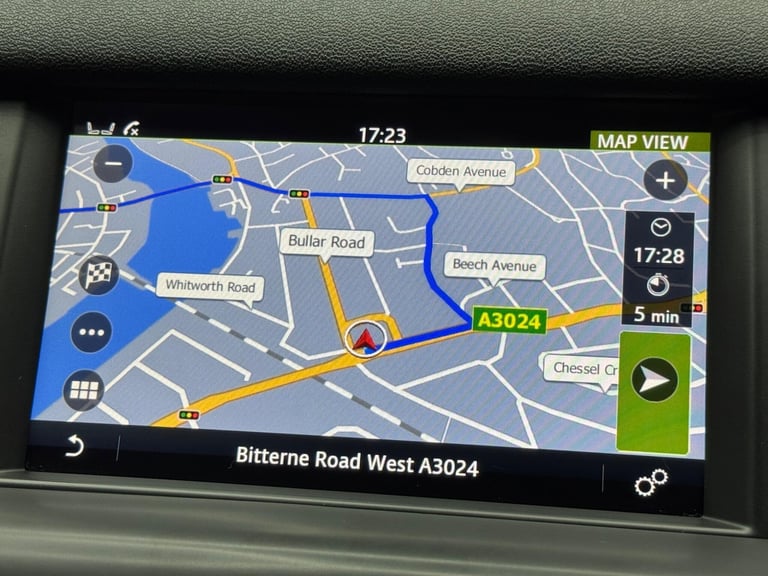 2017 Land Rover Discovery Sport 2.0 TD4 HSE Dynamic Lux Auto 4WD Euro 6 (s/s) 5dr ESTATE Diesel A...