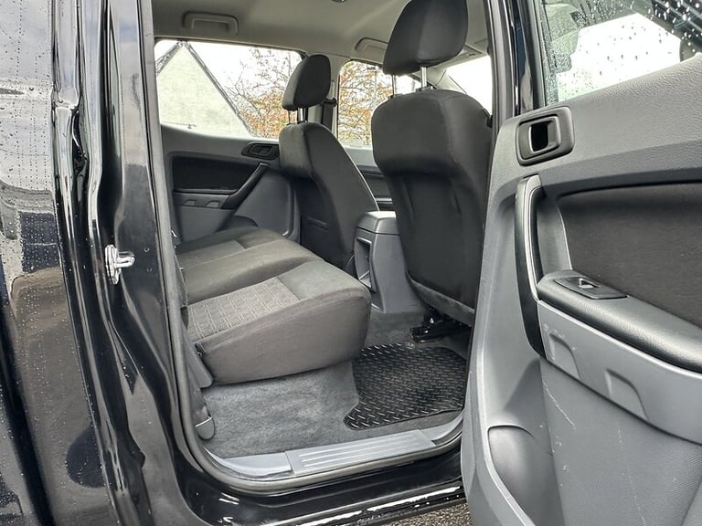 2023 Ford Ranger Pick Up Double Cab XL 2.2 TDCi Pickup DIESEL Manual