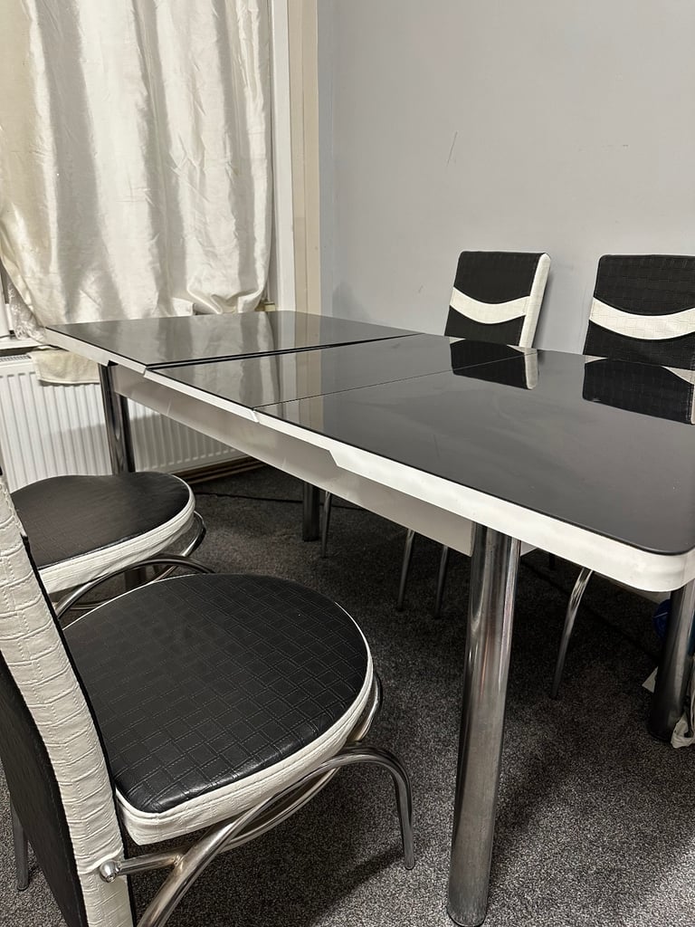 image for Modern Extendable Dining Table with 4 Matching Chairs