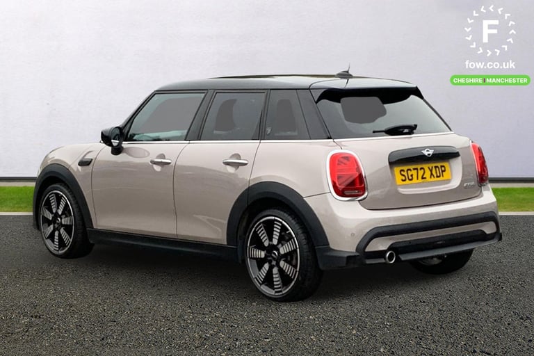 2022 MINI Hatch 1.5 Cooper Exclusive 5dr Auto Hatchback PETROL Automatic
