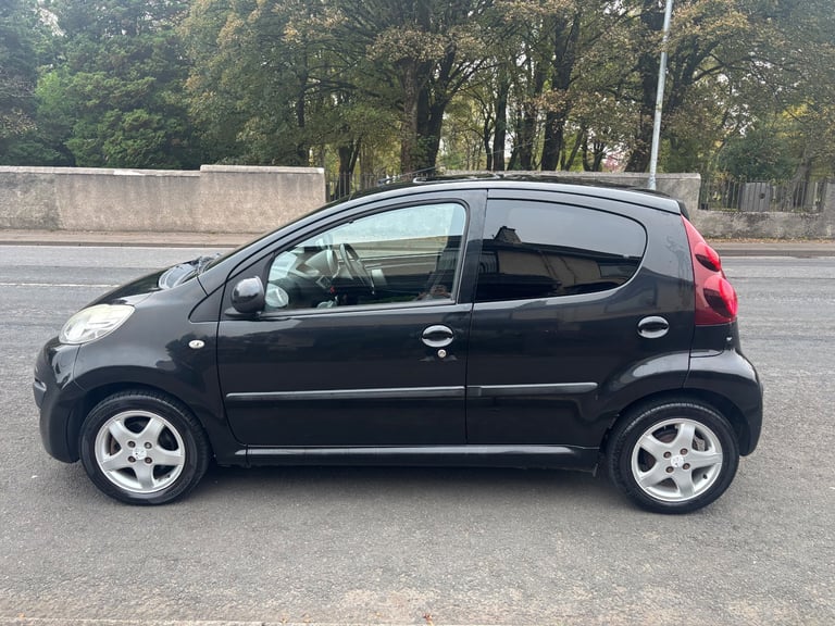 Peugeot, 107, Hatchback, 2013, Manual, 998 (cc), 5 doors