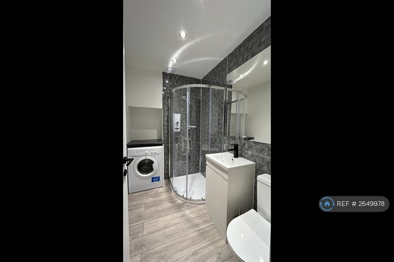 1 bedroom flat in Allan Street, Aberdeen, AB10 (1 bed) (#2649978)