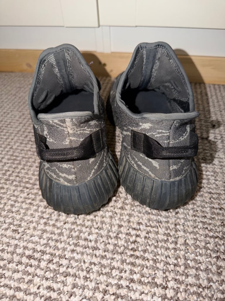 Yeezys adidas uk 11  6 PAIRS JOB LOT