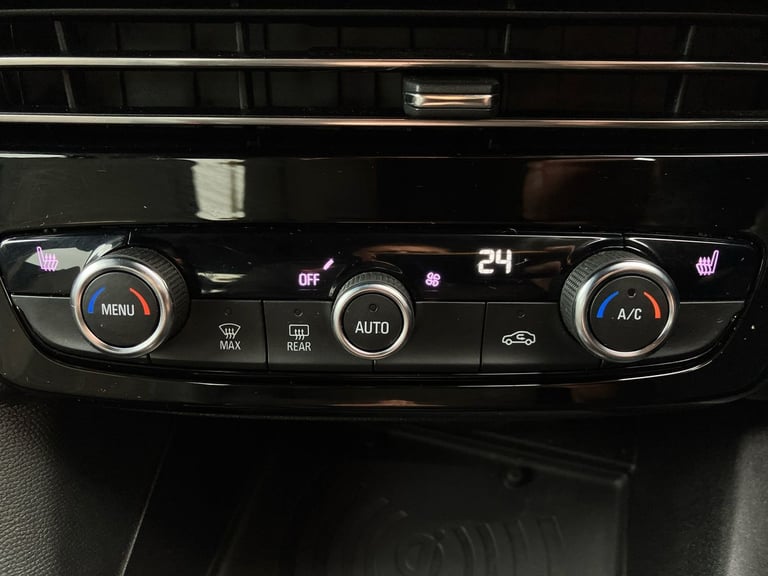 2023 Vauxhall Mokka 100kW Ultimate 50kWh 5dr Auto SUV ELECTRIC Automatic