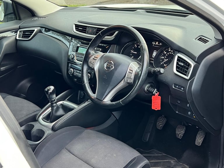 2014 Nissan Qashqai 1.5 dCi Acenta 2WD Euro 5 (s/s) 5dr HATCHBACK Diesel Manual
