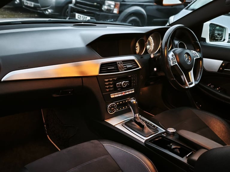 2015 Mercedes-Benz C Class C250 CDI AMG Sport Edition 2dr Auto [Premium Plus] COUPE DIESEL Automatic