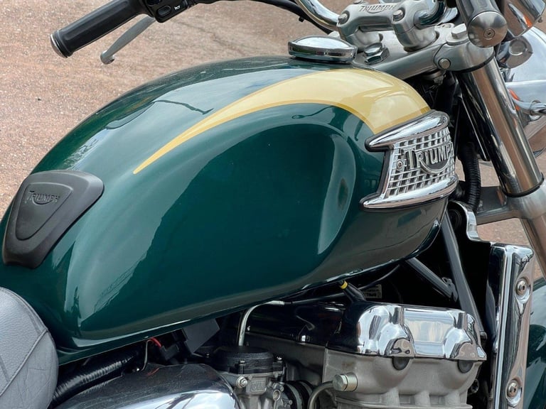 TRIUMPH THUNDERBIRD 900 - 1997 P - CLEAN MODERN CLASSIC