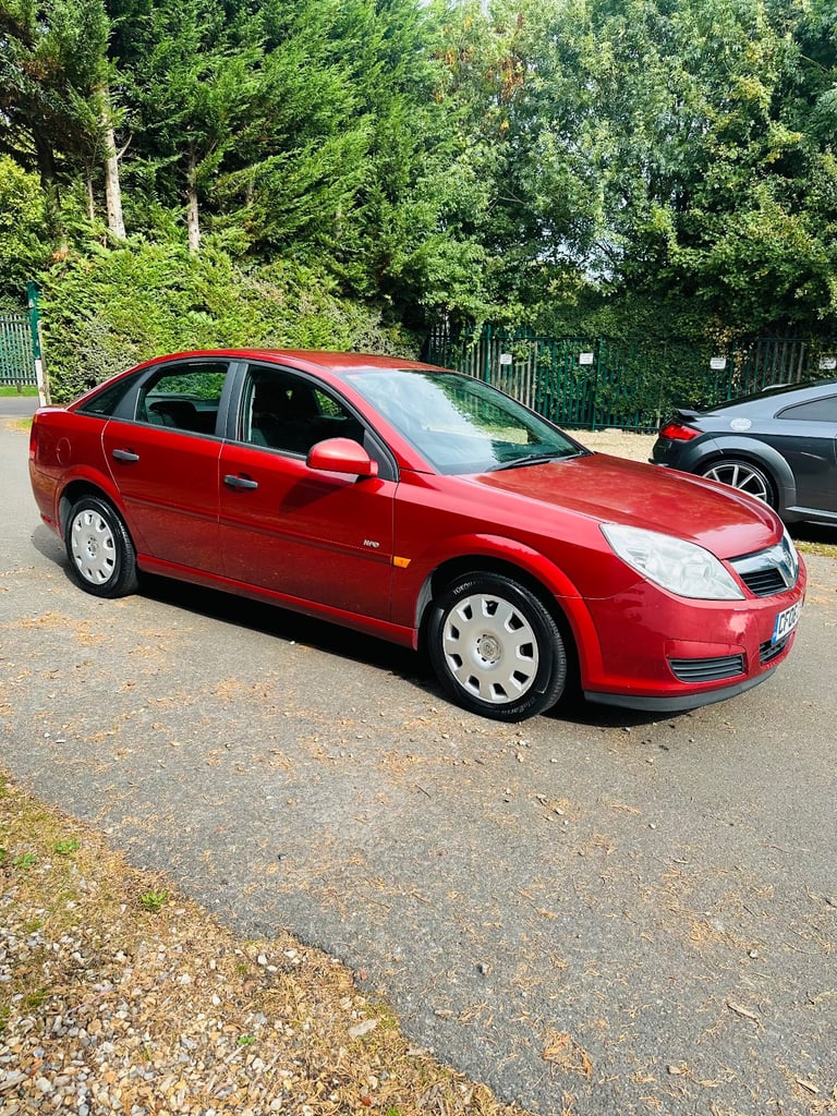 Vauxhall, VECTRA, Hatchback, 2006, Manual, 1796 (cc), 5 doors