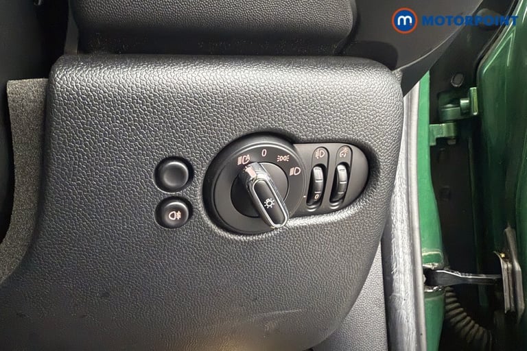 2021 MINI Hatch 2.0 Cooper S Sport 5dr Auto [Comfort-Nav Pack] Hatchback Petrol Automatic