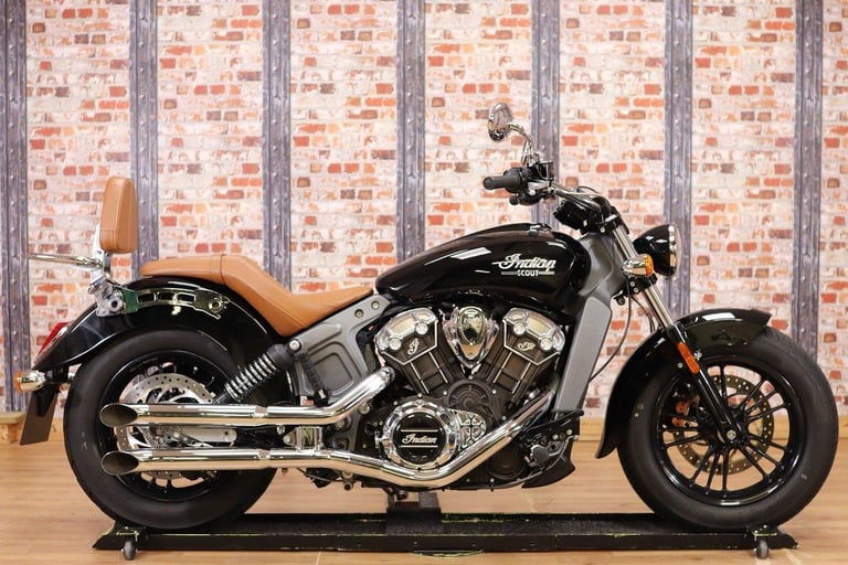 2015 INDIAN SCOUT - ONLY 4,061 MILES - 2 OWNERS - EXTRAS - SUPERB