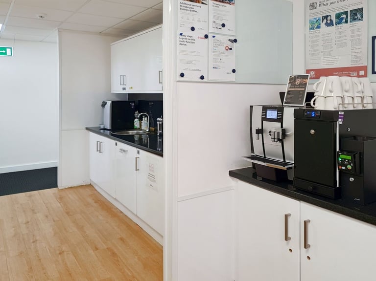 Horsham - RH12 1TL, Horsham office landline number for just £139 pm