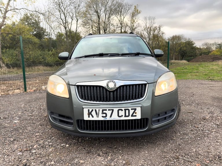 2007 Skoda Roomster 1.9 TDI Pure Drive 2 MPV 5dr Diesel Manual (139 g/km, 105 bhp) MPV Diesel Manual