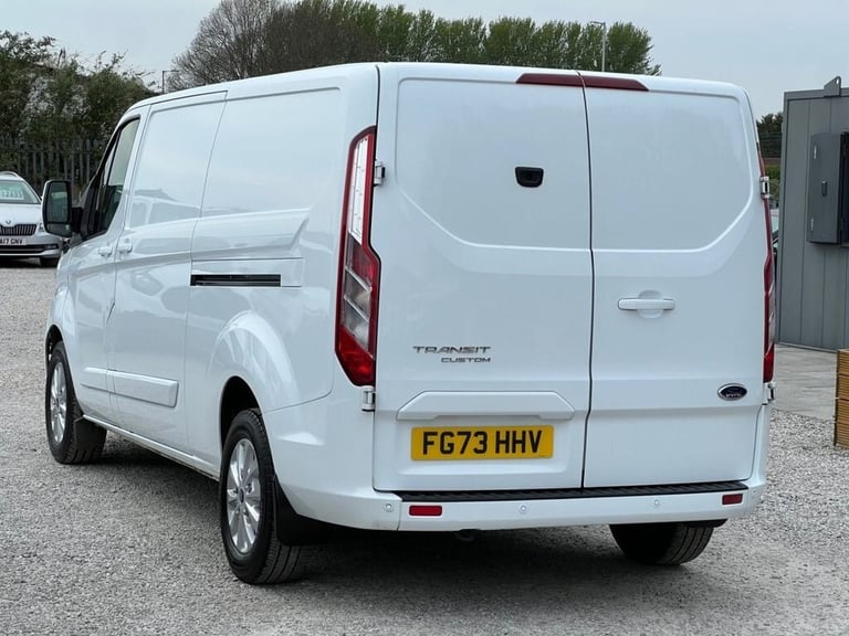 2023 Ford Transit Custom 2.0 300 EcoBlue Limited Panel Van 5dr Diesel Manual L2 H1 Euro 6 (s/s) (...