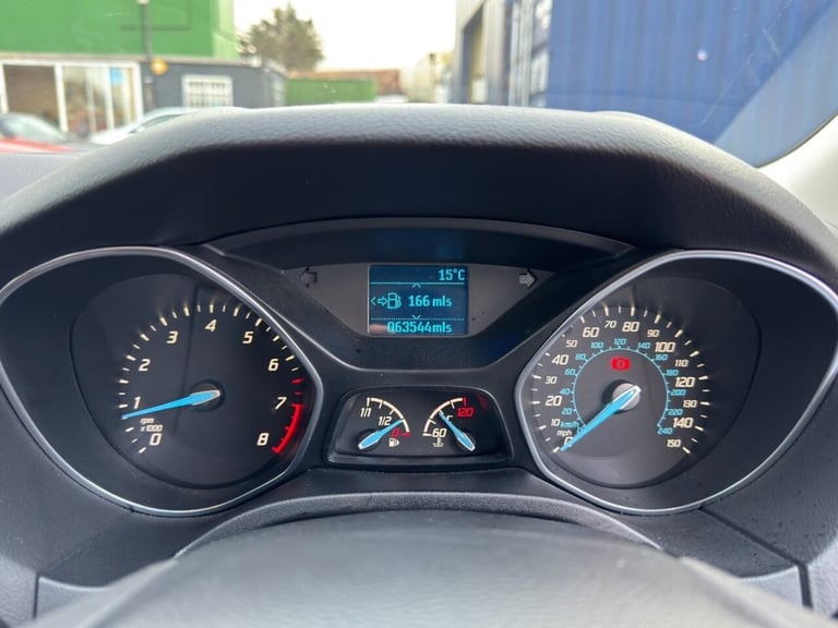 2014 Ford Focus 1.0 125 EcoBoost Titanium 5dr HATCHBACK PETROL Manual