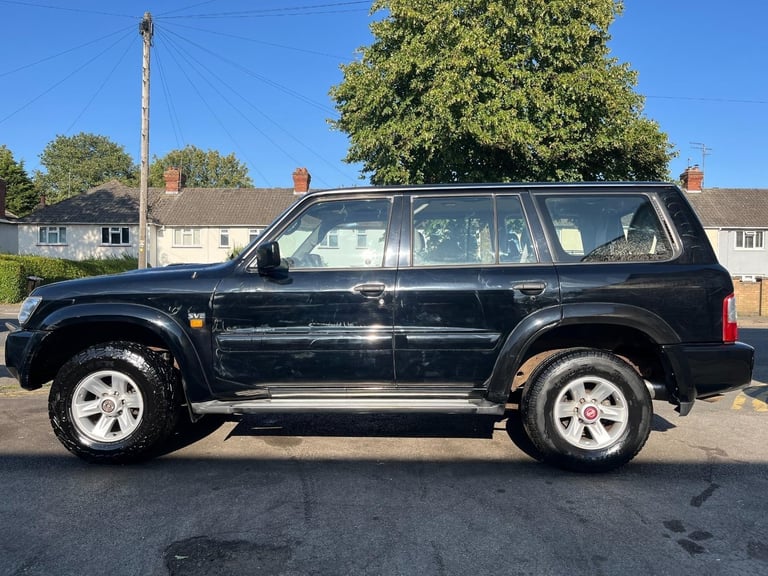 Nissan Patrol 3.0 SVE Di 158 5 Doors 7 Seats  DIESEL MANUAL 2004/54