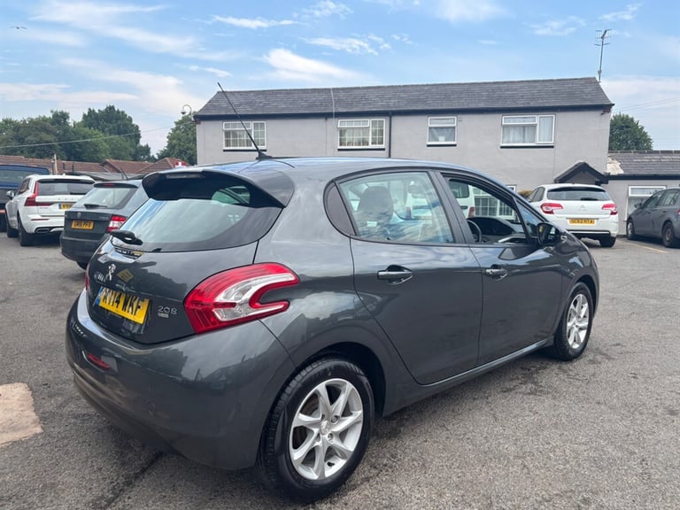2014 Peugeot 208 1.4 e-HDi Active Hatchback 5dr Diesel EGC Euro 5 (s/s) (70 ps) Hatchback Diesel ...