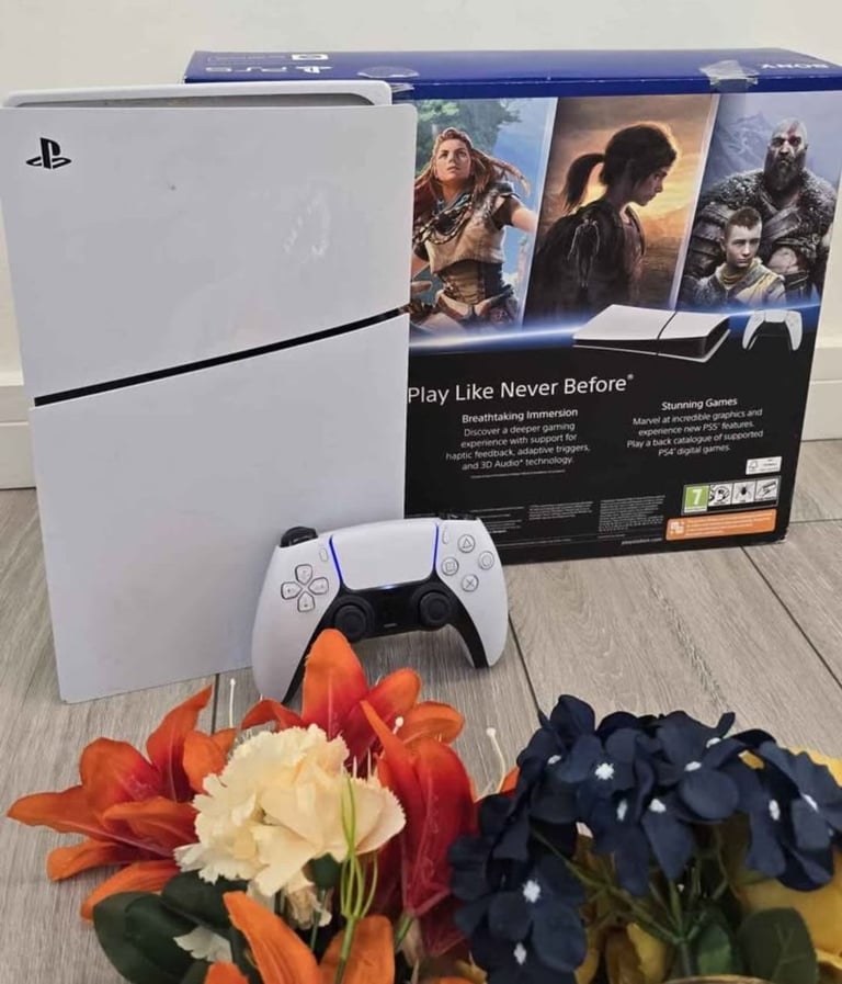 Ps5 slim  digital with controller 