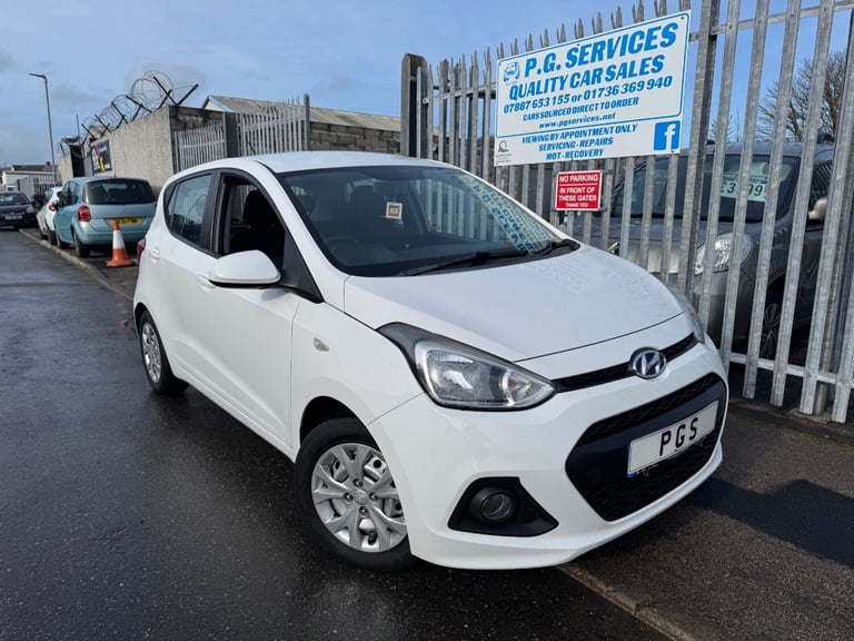2014/14 HYUNDAI i10 1.0 SE 5DOOR ONLY 49K FULL HISTORY £20 ROAD TAX GREAT MPG 