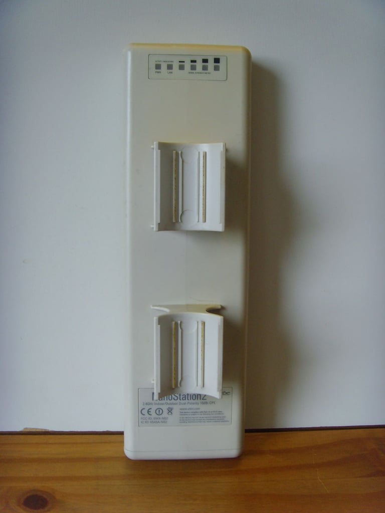 Ubiquiti NanoStation2 Outdoor 10dBi CPE Access Point Router CAN POST