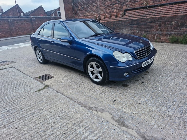 2005 Mercedes-Benz C-Class C180K Avantgarde SE 4dr Auto SALOON Petrol Automatic