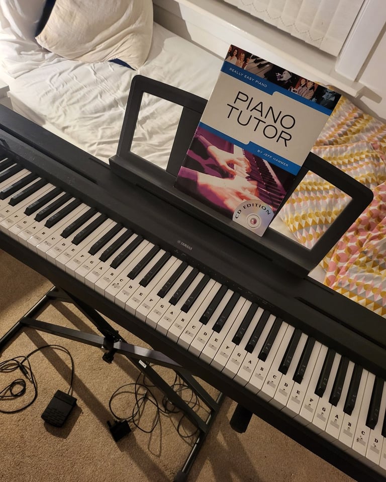 Yamaha keyboard p45