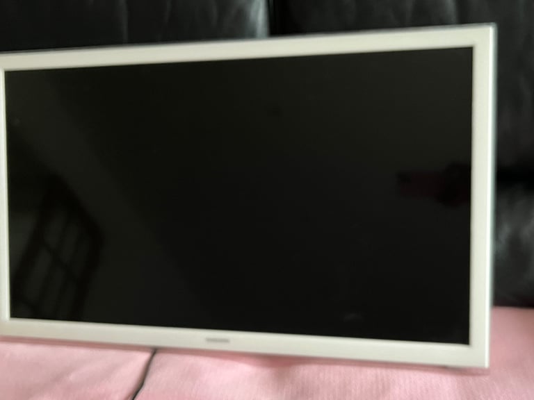 32” Smart TV