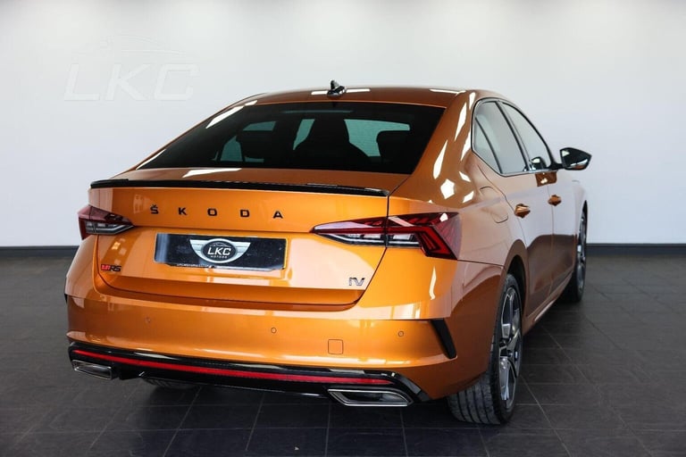 SKODA OCTAVIA 1.4 TSI iV 13kWh vRS DSG Euro 6 (s/s) 5dr 2024