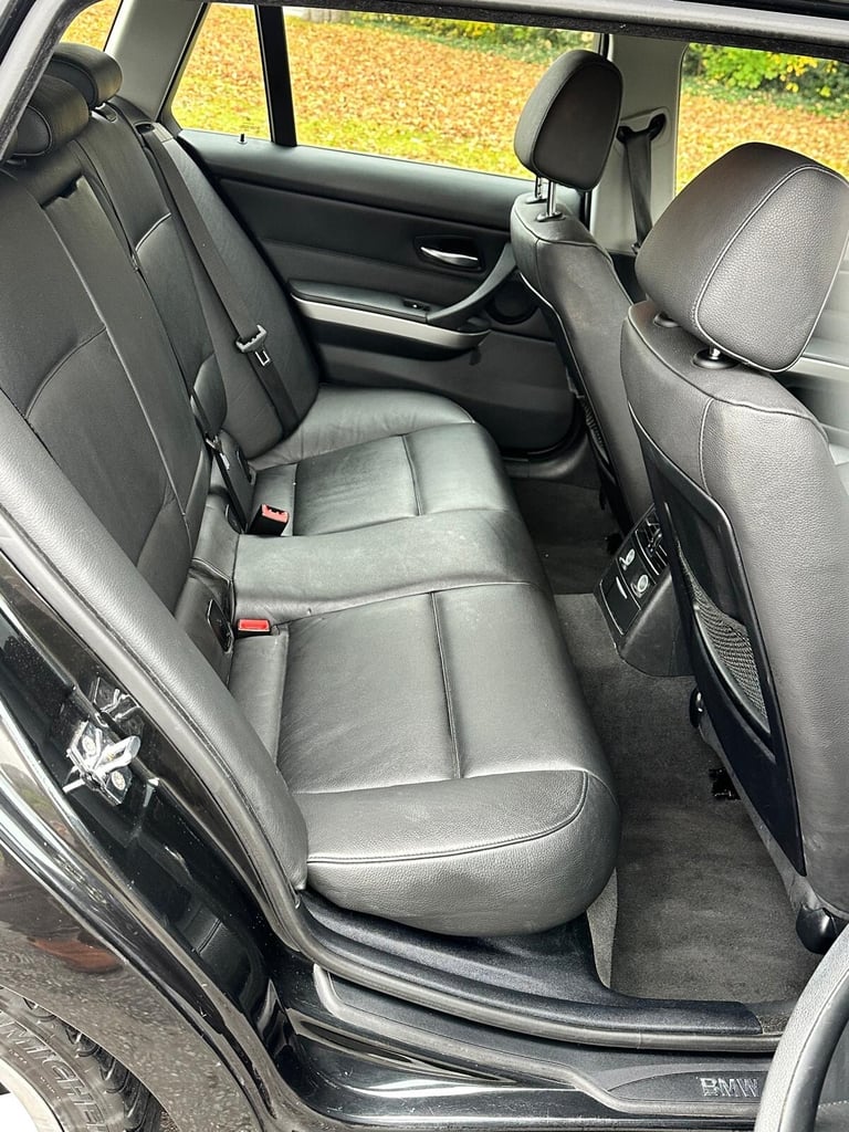 2007 BMW 3 Series 330i SE 5dr Auto ESTATE Petrol Automatic