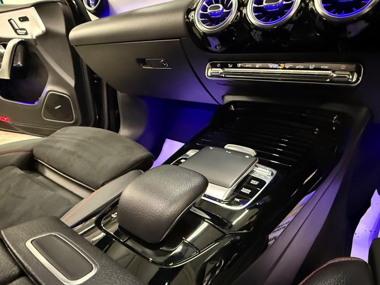 2019 Mercedes-Benz A-Class 2.0 A35 AMG (Premium Plus) SpdS DCT 4MATIC Euro 6 (s/s) 5dr HATCHBACK ...